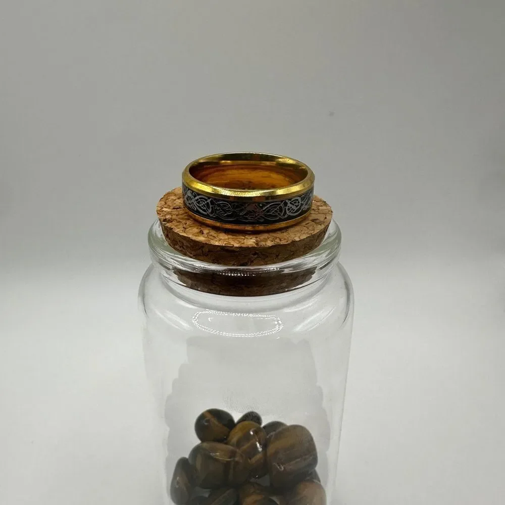 Men's size 12.5 yellow gold tone with black center/silver scroll work, ring!‎